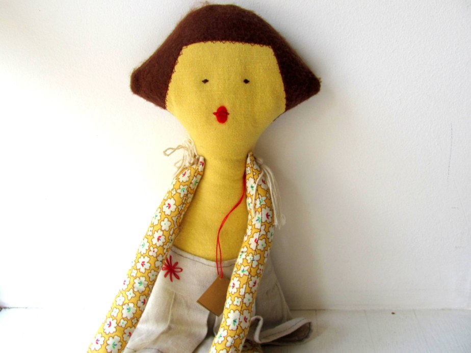 Noa-- Doll----Child friendly---Recycled--Toy-Cotton-yellow---under 55 USD de AnnaLela