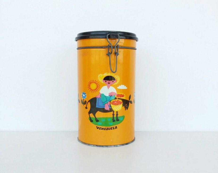Vintage tin, vintage Italian tin, 1980s coffee tin, coffee tin with clasp, retro coffee tin de BravaVintage